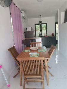 Køkken eller tekøkken på Serene Villa2