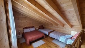 Postel nebo postele na pokoji v ubytování Chalet au cœur du massif Mézenc-Gerbier