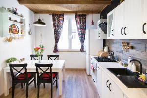 Køkken eller tekøkken på Apartament Varmia + 14 billeder