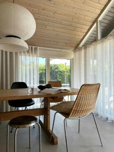 Billede fra billedgalleriet på Danish Design House Near Møn's Best Beach i Stege