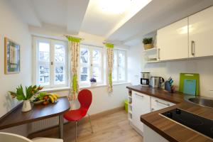 ครัวหรือมุมครัวของ Schlaf-gut Appartments