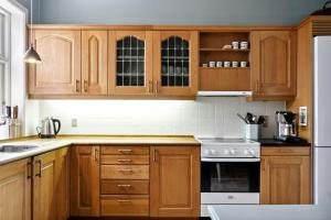 Køkken eller tekøkken på Soul In A 100-Year-Old Villa On Langeland