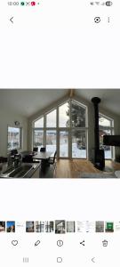 Et tv og/eller underholdning på Exklusivt hus med sjöutsikt