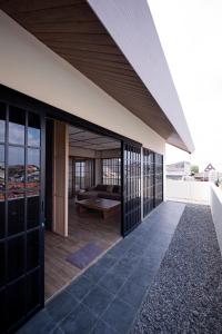 Ban công/sân hiên tại Amani Suites Yogyakarta