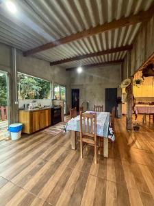 Billede fra billedgalleriet på Casa ampla com vista pra mata i Chapada dos Guimarães