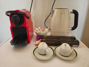Tiện nghi pha trà/cà phê tại Cozy Stone House near Kaiafas Lake & Beach +20 ảnh