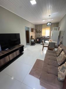 Et tv og/eller underholdning på Sítio Mirante da Mata