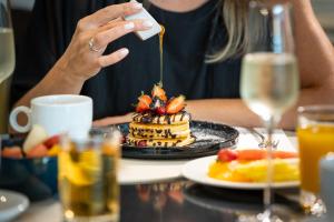 Mad på hotellet eller i nærheden + 48 billeder