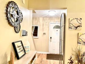 Foto dalla galleria di Serenity Suite with Private Bathroom a Waldorf