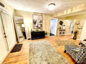 Foto dalla galleria di Serenity Suite with Private Bathroom a Waldorf