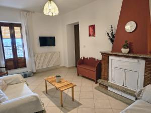 Et tv og/eller underholdning på Tana di Zia Nature, Yourself, Love