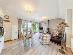 Et opholdsområde på Beehive Cottage + 27 billeder