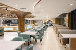 Restaurace v ubytování WorldHotels Long Beach Resort Phu Quoc