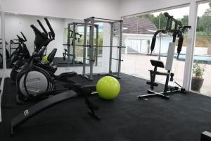 Fitness centrum a/nebo fitness zařízení v ubytování EDC UUM Sintok