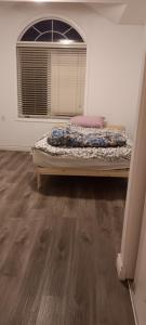 Billede fra billedgalleriet på House near Toronto Pearson Airport i Brampton