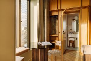 Phòng tắm tại Locke Copenhagen +31 ảnh