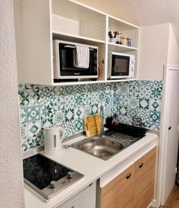 Fotografie z fotogalerie ubytování Escale Tropicale - T1 calme 5min à pied de la plage v destinaci Saint-Nazaire