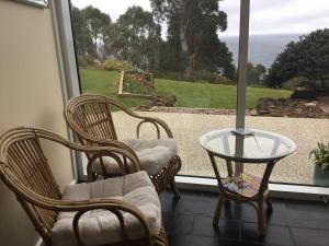 Vườn quanh Skyescape on Northshore Queen Bedroom