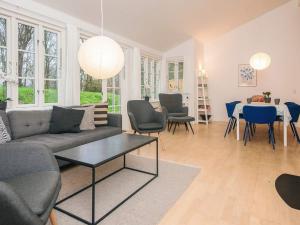 Khu vực ghế ngồi tại 8 person holiday home in Aabenraa-By Traum