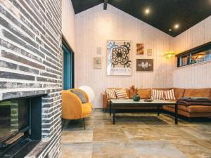 Khu vực ghế ngồi tại 12 person holiday home in Haderslev +26 ảnh