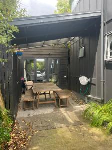 En have udenfor Myrtle St Guesthouse