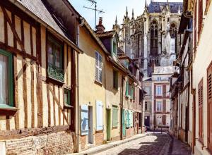 Khu vực xung quanh gần khách sạn căn hộ +10 ảnh