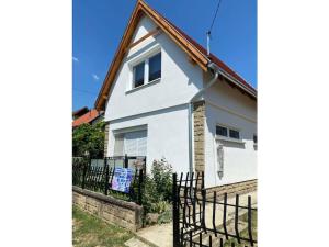 Budova, kde se prázdninový dům nachází