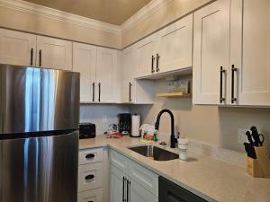 Køkken eller tekøkken på No Shoes Required