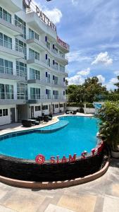 Photo de la galerie de l'établissement Siam Sky Pattaya Hotel, 