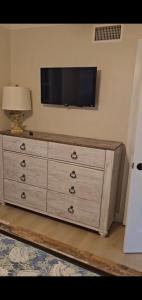 Et tv og/eller underholdning på No Shoes Required