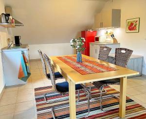 Kuchyň nebo kuchyňský kout v ubytování Stockmann in Retgendorf - ABC174