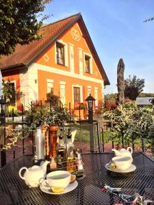 Budynek, w którym mieści się hotel