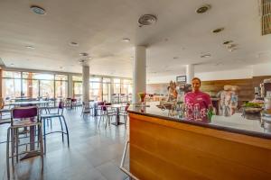 Nápoje v ubytovaní SBH Taro Beach Hotel