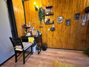 Et opholdsområde på Double bedrooms in home in Kilcock, one stop from Maynooth