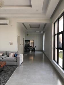 Prostor za sedenje u objektu Al barahaa +21 fotografija