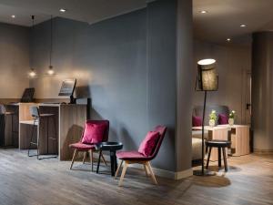 Istumisnurk majutusasutuses Mercure Hotel München Neuperlach Süd
