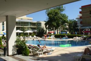Bazén v ubytování Hotel Klisura nebo v jeho okolí