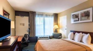 TV/trung tâm giải trí tại Quality Inn Manassas