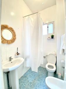 Koupelna v ubytování 2 COZ'S apartments central Medina Tetuan