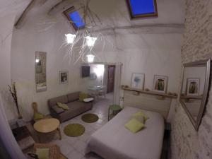 Et opholdsområde på Gîte Milly - 2 studios en coeur de ville