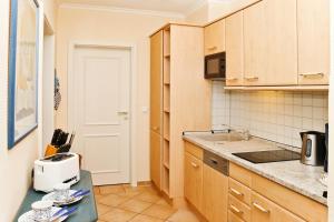 Nhà bếp/bếp nhỏ tại Alexandra - 13-13