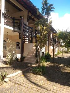 Bygningen som kroen ligger i + 17 billeder