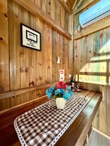 Billede fra billedgalleriet på Chalé Rústico com Hidromassagem e Piscina i Imaruí