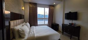 Et tv og/eller underholdning på Vibez Panchgani by Zen Nest