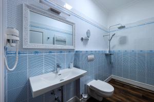 Koupelna v ubytování Penzion Pod Krásnou horou