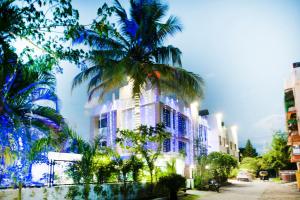 Tòa nhà nơi khách sạn tọa lạc