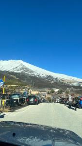 En generel udsigt til bjerge eller udsigt til bjerge taget fra lejligheden