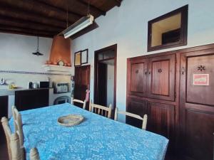 Kuchyň nebo kuchyňský kout v ubytování Casa Terra & Cal