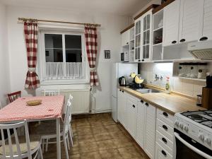 Køkken eller tekøkken på Chalupa u Valiky