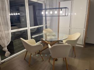 Billede fra billedgalleriet på Helle großzügige ruhige Dreizimmerwohnung in Altstadtnähe mit Tiefgaragenstellplatz i Landshut